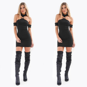 Vestido Bodycon Preto Halter Neck com Ombro a Ombro